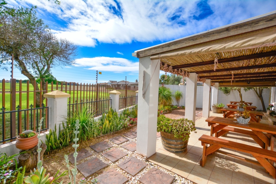 7 Bedroom Property for Sale in Country Club Western Cape